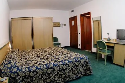 Campana 3* Thiene