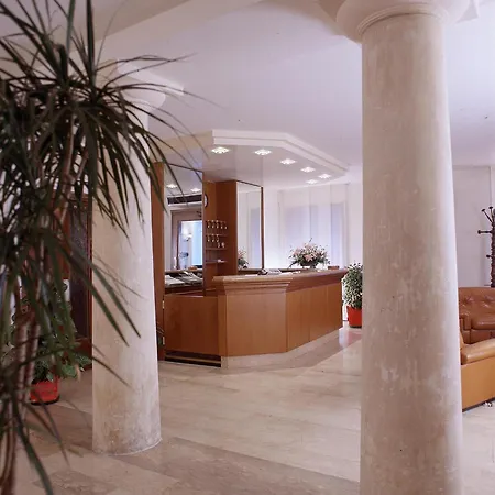 Campana 3* Thiene